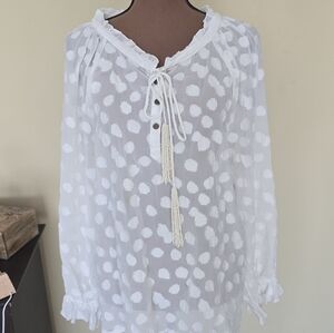 Aratta Silent Journey Swiss dot Mabel pullover blouse pearl tassels